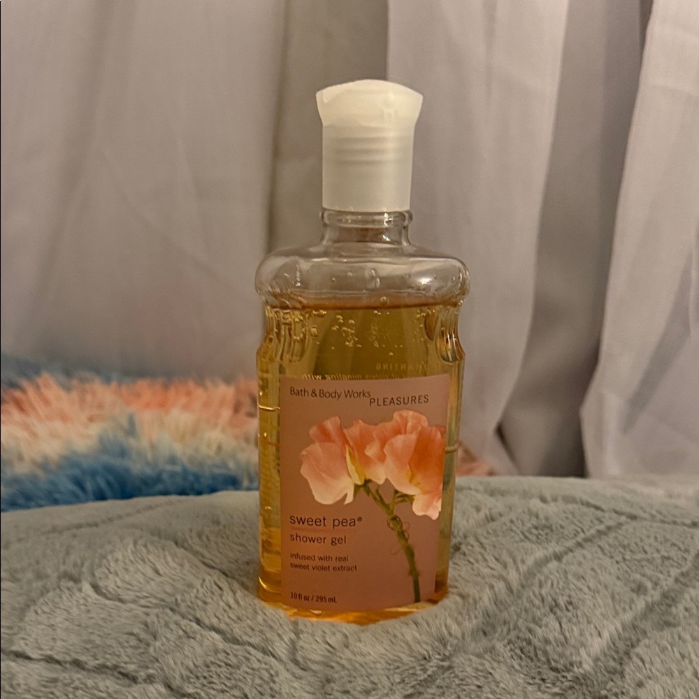 Vintage Bath & Body Works Sweet Pea Shower Gel 10fl oz / 295ml
